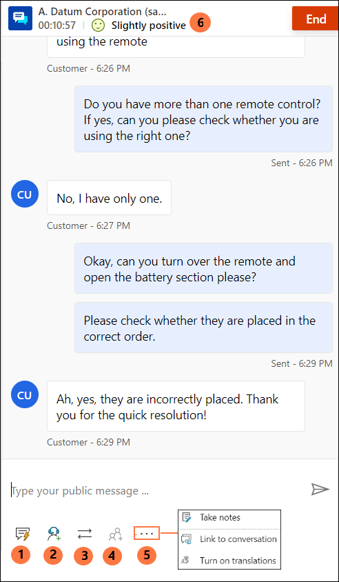 Omnichannel communication panel chat interface.